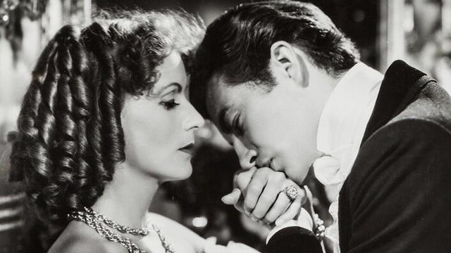Black & White still shot from the 1936 film, Camille. 

Greta Garbo and Robert Taylor as Marguerite Gautier and Armand Duval.