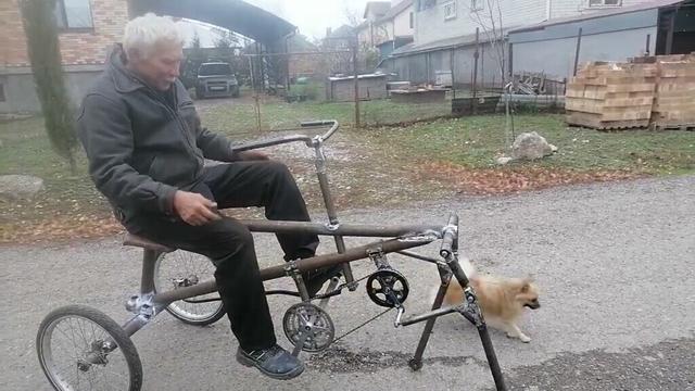 Man in Ukraine creates unique hybrid bike with wheels and walking mechanical legs