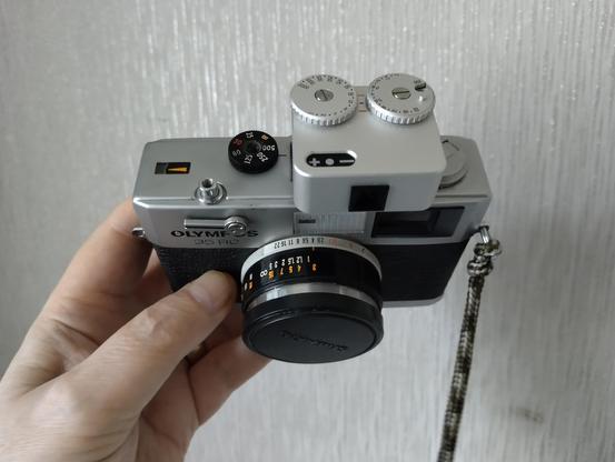 Olympus 35RC 35mm film camera with a TT Artisan Light Meter II on it