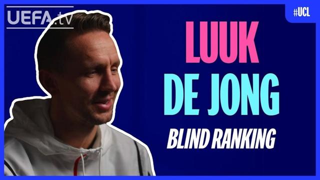 Luuk de Jong BLIND RANKS Champions League Headers!