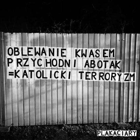 wrzuta na mieście
'oblewanie kwasem przychodni abotak = katolicki terroryzm'