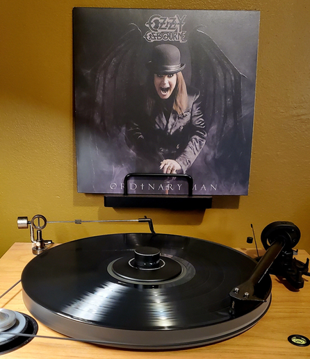 Artist: Ozzy Osbourne
Album: ØRD†NARY MAN (2020)
Release: 2025 See You On The Other Side V2.0 box set
Region: USA, Canada & Europe
Label: Legacy Recordings – 19075872171