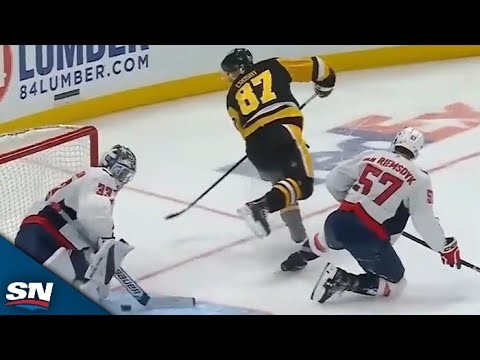 Penguins' Sidney Crosby Picks Up 90th Point Of Season With Unreal No-Look Feed To Bryan Rust
