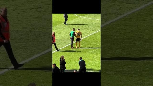 Casemiro chatted with Cunha after the Wolves game