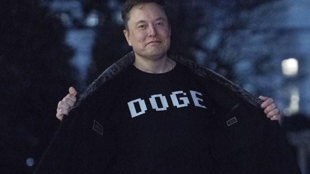 Trump administration asks Supreme Court to allow DOGE into Social Security systems