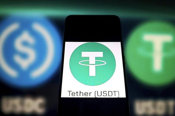Democrats Cave, Prepare to Rubber-Stamp Trump Crypto Corruption
