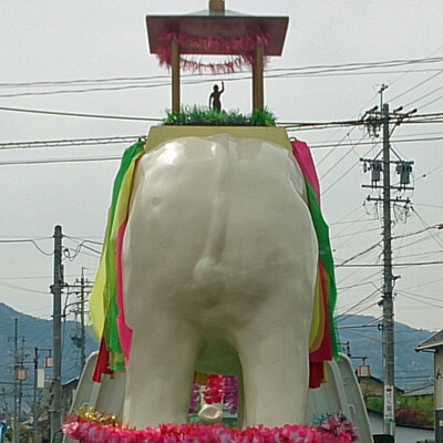 花まつりの象のおしり