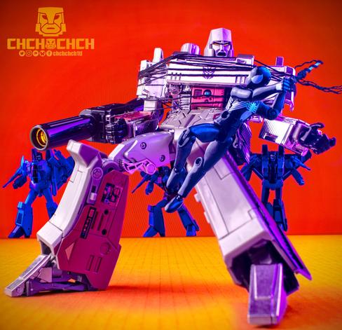 📸 TakaraTomy Transformers Masterpiece
* MP-36+ Megatron
* MP-52 Starscream
* MP-52+ Thundercracker
* MP-52+SW Skywarp
📸 TakaraTomy Synergenex Spider Zoids Special Spider-Man