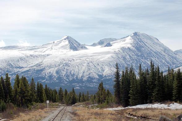 Images from my Photographic Artwork Portfolio can be purchased from my Pixels website at reasonable prices as prints or displayed on various products.

One of a series of images of an amazing Alaskan Landscape.

#Photography  #FineArtPhotography #BuyIntoArt  #AYearForArt #print #photography #mastodon #mastophoto #mastoart #photo 

https://john-hughes-photographic.pixels.com/featured/alaskan-landscape-100-john-hughes.html