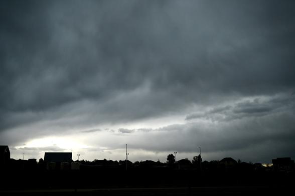Storms of severe hail, chance of tornadoes in Colorado