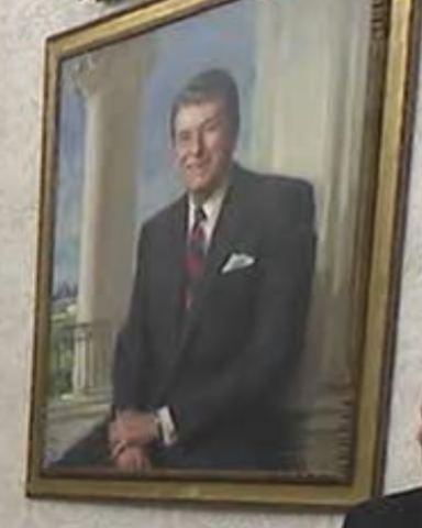 Look closely at the painting of Reagan. Is it just me, or does it resemble the Narcissist-In-Chief?

I swear to God, that's just Trump with Reagan's hair.