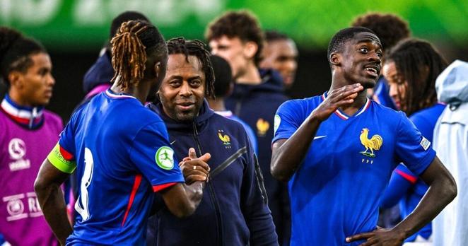 la France contre les États-Unis, l'Afrique du Sud et la Nouvelle-Calédonie au Mondial U20