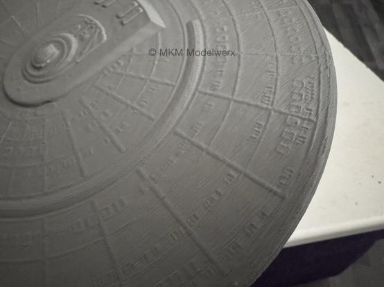 Closeup of the saucer section which shows the print lines.