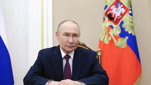 Vlad stooge threatens UK with ‘ice war’ as Ukraine & Russia talks end after ONE HOUR & Zel demands Putin ‘get nothing’