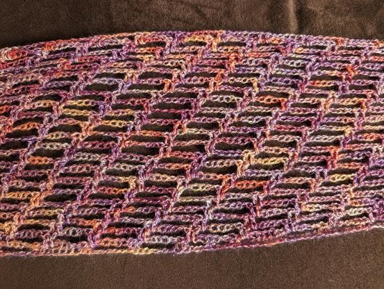 close-up of the orange/salmon/purple wrap (Malabrigo Silkpaca in Archangel)