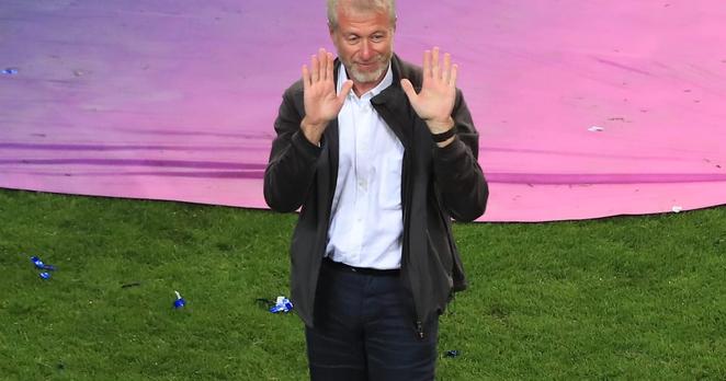 UK threatens to sue Russian billionaire Roman Abramovich over Chelsea sale funds – POLITICO