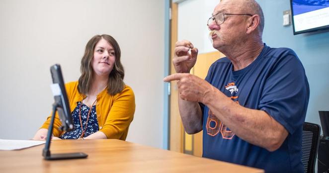 New tool makes employment accessible to locals who are deaf | Western Colorado