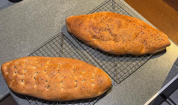 Top down view. The loaves are approx 20cm wide in the middle and 45cm long.