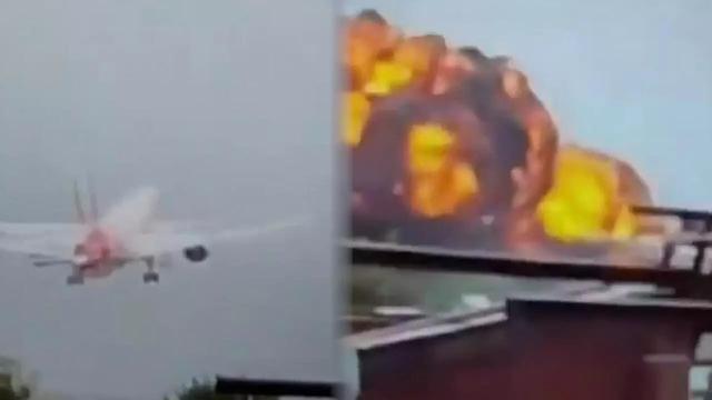Inde : crash d'un avion à destination de Londres • FRANCE 24