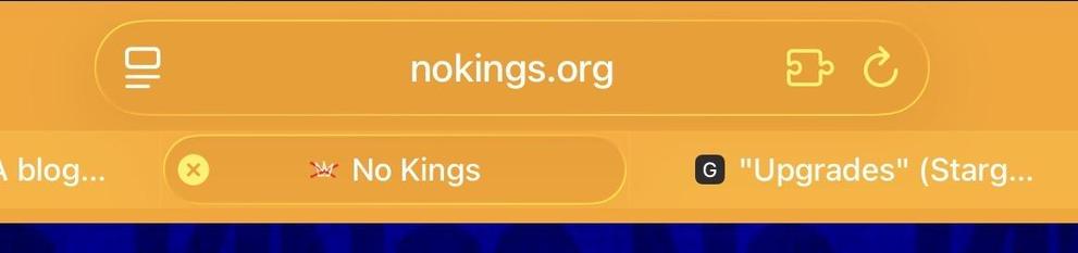 Selected tabs in Safari, where the underlying webpage is yellow, and the selected tab is nearly impossible to discern
