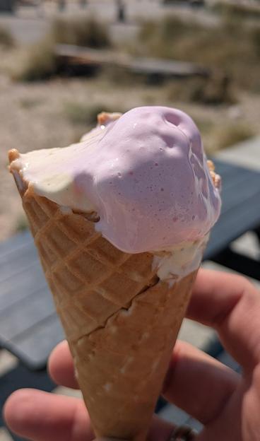 Das Eis.