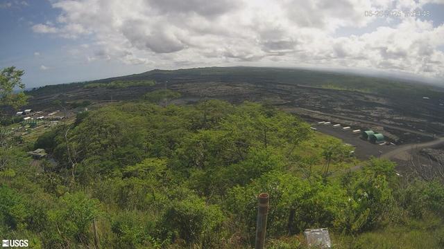 Webcam view of a volcano.