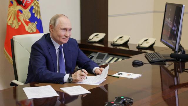 ‘Double-edged sword’: Kremlin's ‘painful recoil’ warning on EU's fresh sanctions on Russia | World News