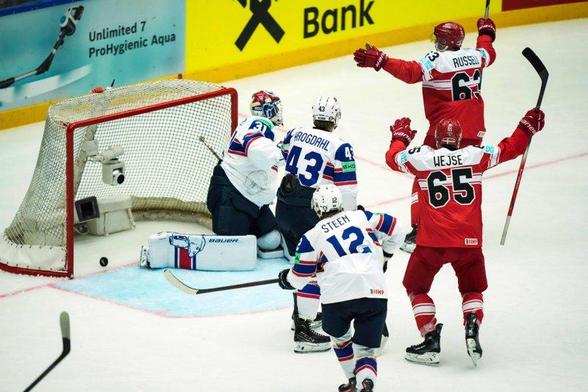 VM-krise for ishockeylandslaget etter 3-6 mot Danmark: – Bortdømt på nasjonaldagen