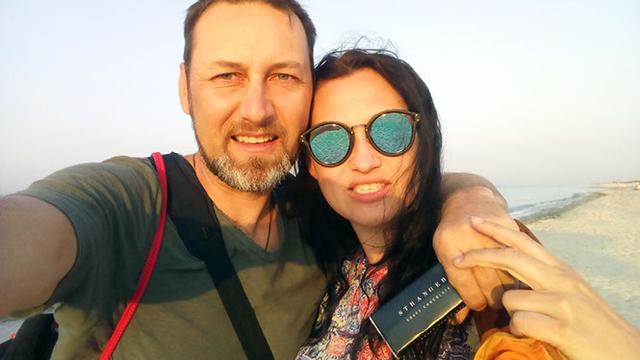 selfie of ruslan and tetyana of stranger chocolate