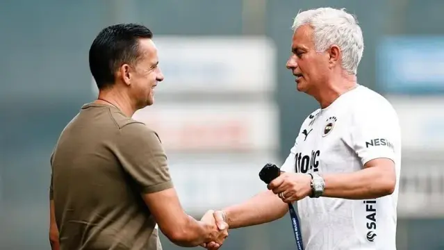 Jose Mourinho Pays Tribute to Mário Branco After Fenerbahçe Departure