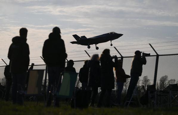 Dutch, Norwegian F-35s to guard Ukraine supply lines in Poland