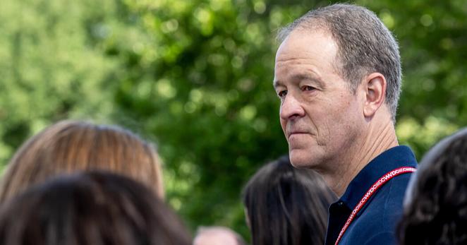 Jeff Williams, Apple’s chief operating officer, helped turn the company into a manufacturing powerhouse.