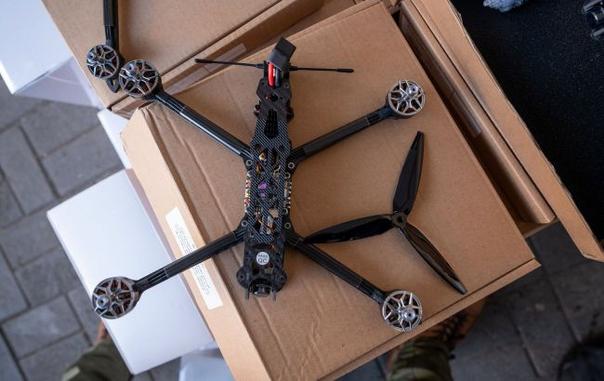 Lithuanians launch €1 million drone fundraising campaign for Ukraine Lithuanians launch €1 million drone fundraising campaign for Ukraine