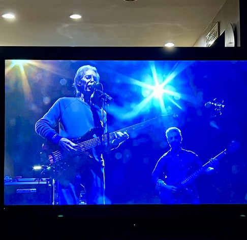 Picture of Phil lesh and Mike Gordon from capitol theater livestream